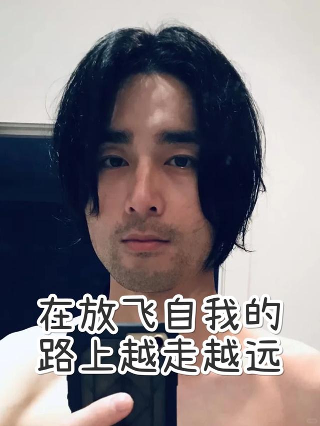 湖北小伙娶澳洲美女,婚后生俩娃,媳妇年入40万,小伙成全职奶爸