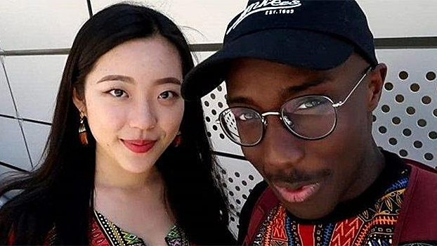 白富美疯狂迷恋黑人壮汉,3年生了2娃,结局如何?