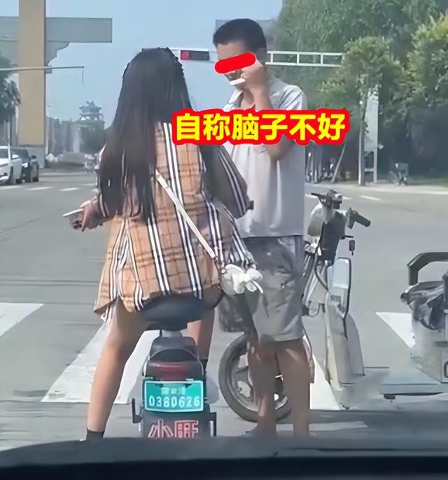 变态!女子逛街被要求脱下丝袜,网友:受害者不止女性!