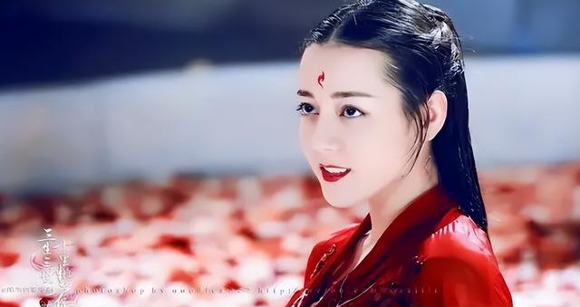 同样是“美人出浴”,有的清纯妩媚惹人怜,剩下的只想摁水里