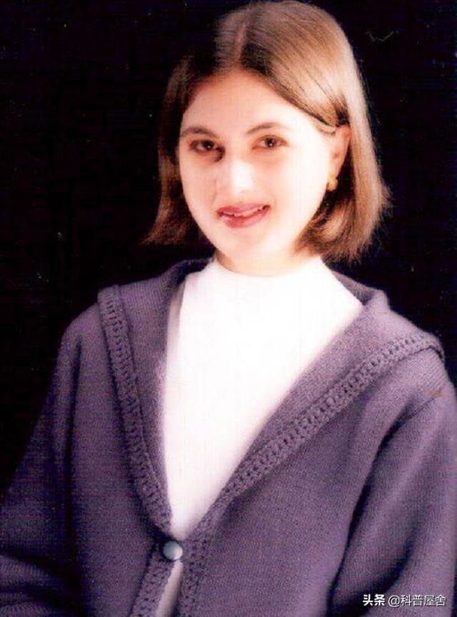1998年乌克兰美女嫁河南小伙,9年后丈夫离世,公婆:回乌克兰吧