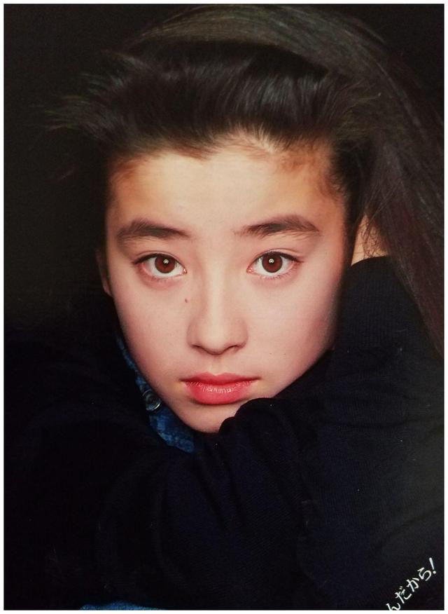 日本女神,17岁拍全裸写真,34岁嫁豪门19年不生子仍被宠上天