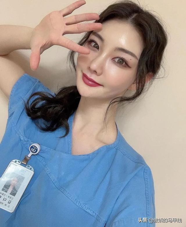 “美女护士小姐姐”褪去制服…这样的身材你打几分?