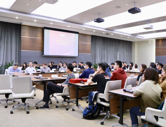 才貌双全的暨南大学校花,长相似清冷的古典美人,网友:又美又飒