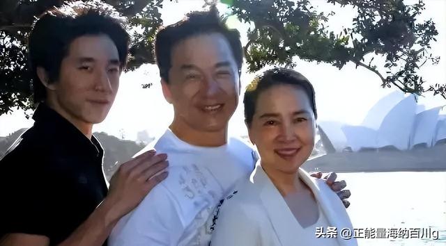 被成龙“泡过”的3位女星,个个人间绝色,是玩玩而已还是真爱?