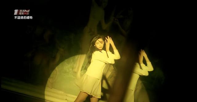 三级女王一脱成名,集甜美、性感妩媚于一身,现在她过得怎么样?