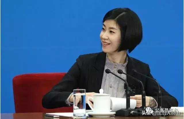 中国外交部“四大女神”,个个高颜值高学历,网友:这才叫翻译官