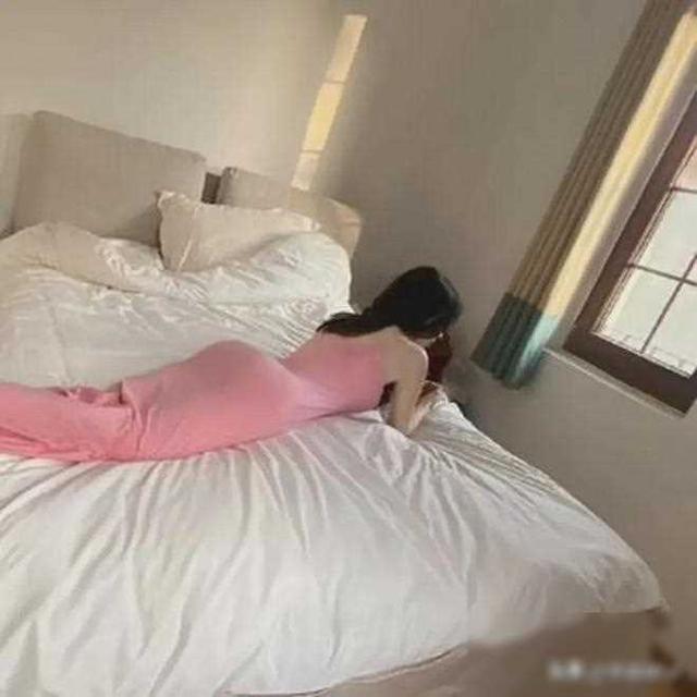 美女住酒店,隔壁传来不雅声音,愈演愈烈,投诉后更令她崩溃!