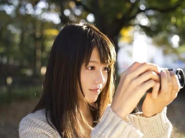 日本妹子因长得丑被欺凌,花400万整成美女,神似“有村架纯”