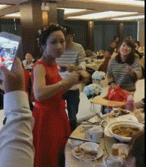 美女秦岚的绝色魅影!她优雅靓丽魔鬼身材性感火辣
