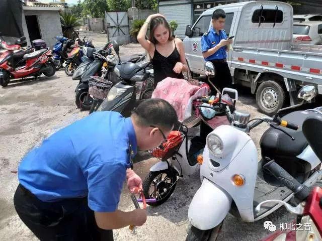 电动车违停被扣,为何这位俄罗斯美女还连声感谢柳北区城管?