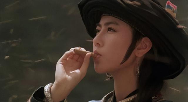 “短发女神”袁洁莹的香艳情史,和她的出道经历