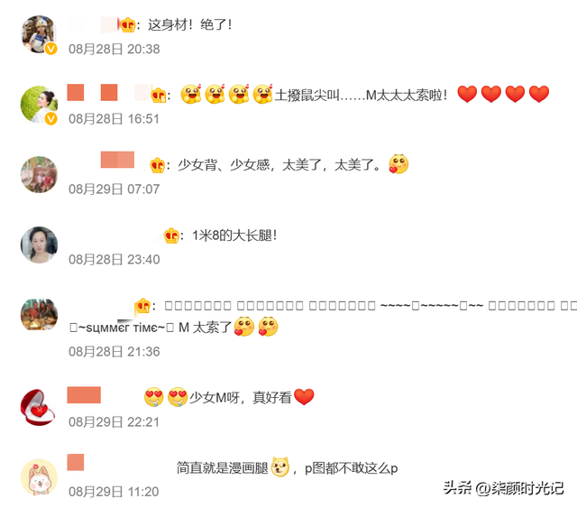 李嘉欣海边热裤露臀照,53岁秀性感好身材,网友:这身材,绝了!