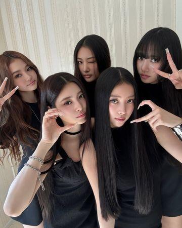 最美童星「小Jennie」16岁了! 连身短裙秀大长腿获赞:迪士尼公主