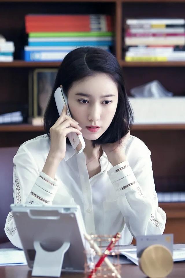 长着一张“长脸”也好看的5位女星,个个仙气飘飘,你最喜欢谁?