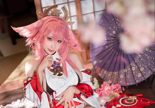 《黑神话》宅男女神COS四妹,这金丹怕是一口吞不下吧