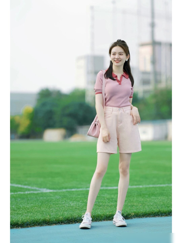 有“御姐范”的女人就是打扮,4套穿搭让你从普通到惊艳,超好看