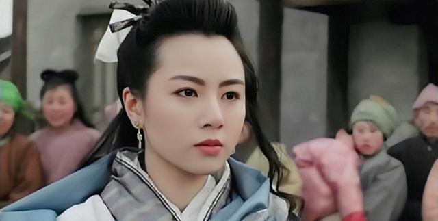“短发女神”袁洁莹的香艳情史,和她的出道经历