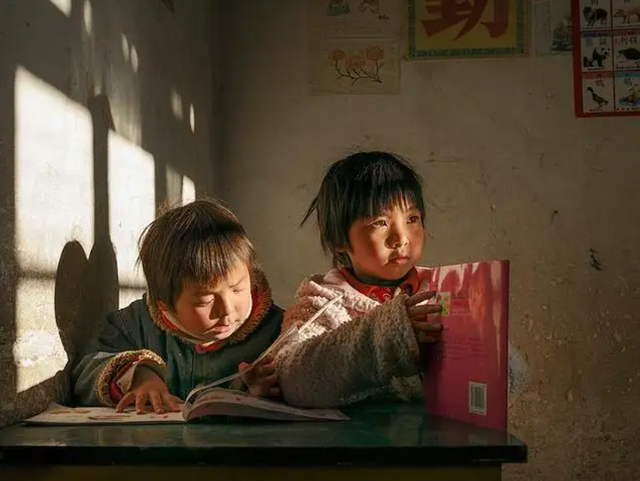 2005年,美女死刑犯毕丽梅被枪决,意外苏醒后,家属哀求饶她一命