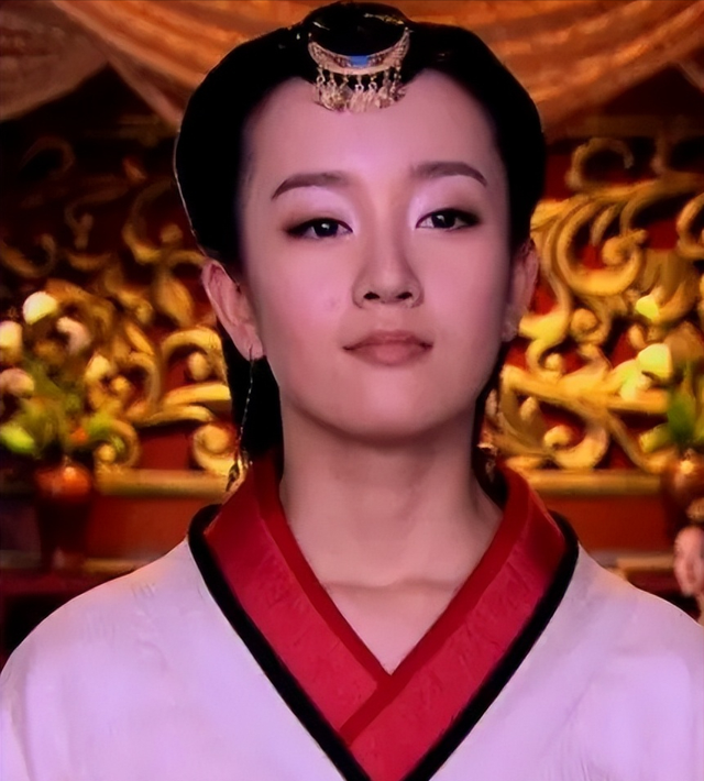 痴迷整容,无戏可拍,尴尬直播,这6位过气女星,为何沦落至此?