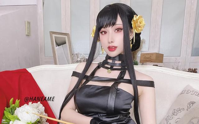 《黑神话》宅男女神COS四妹,这金丹怕是一口吞不下吧