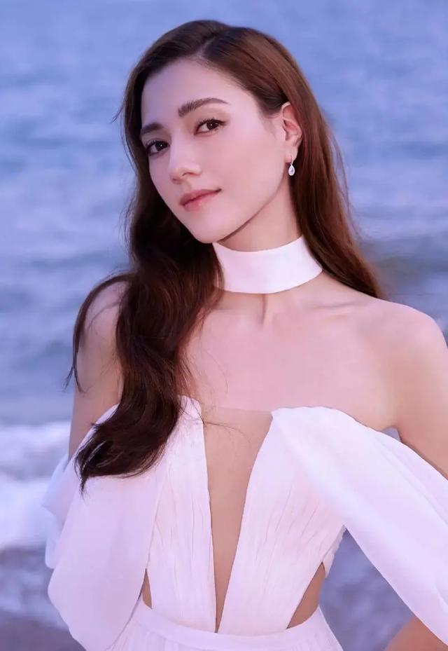 《封神》苏妲己断崖式衰老?混血美女娜然昔日性感妖艳