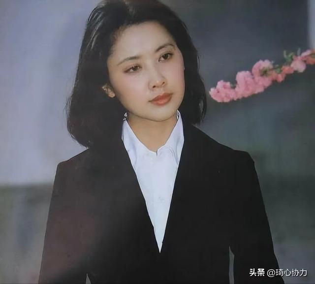 北京美女明星:颜值与才华共璀璨