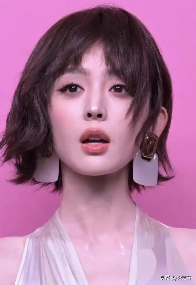 深圳这一夜,赵露思、林允的胸,露背的娜扎,都败给了朱珠的深V