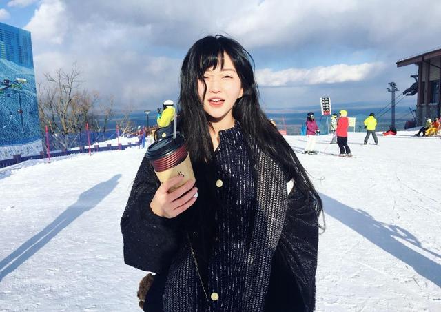 《乡村爱情》中身材最好的女人,脸长腿更长,性格优柔寡断