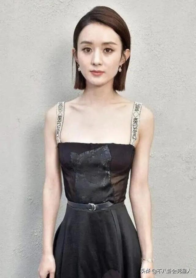 赵丽颖的副乳,杨幂的扁屁股,鞠婧祎的腿,女明星的身材也很真实