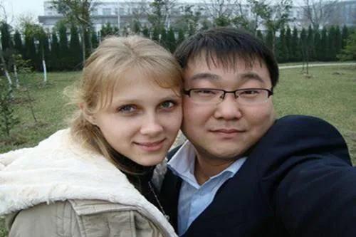 从东莞看俄罗斯美女:是经济机会还是文化交流?让我们一起探索!