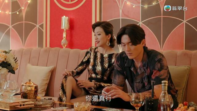 TVB人气女星不慎走光!露出肉色打底,美貌明艳动人却不受高层捧