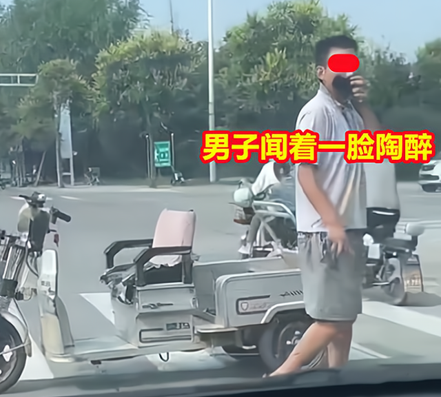 变态!女子逛街被要求脱下丝袜,网友:受害者不止女性!