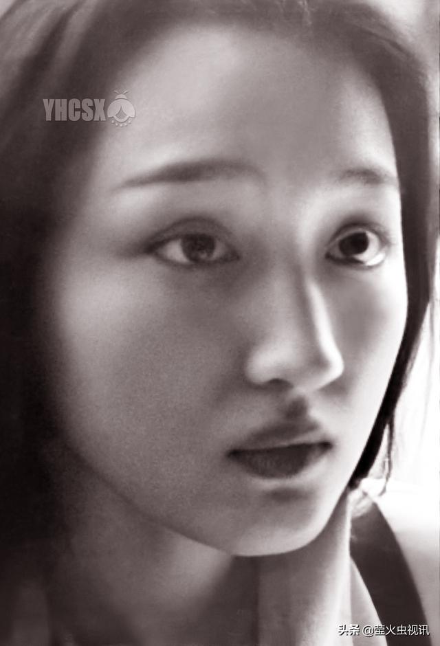 20年前的杨钰莹真如传说那么美吗?一组黑白老照片,给你答案