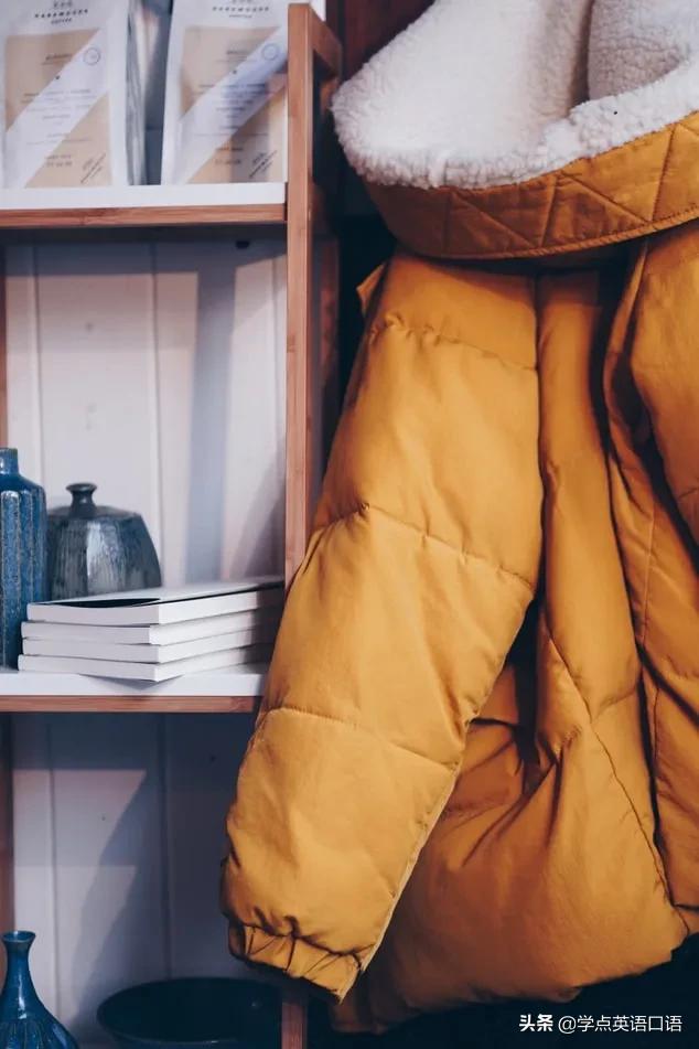 “多穿点”别说“wear more”,这种中式英语不礼貌