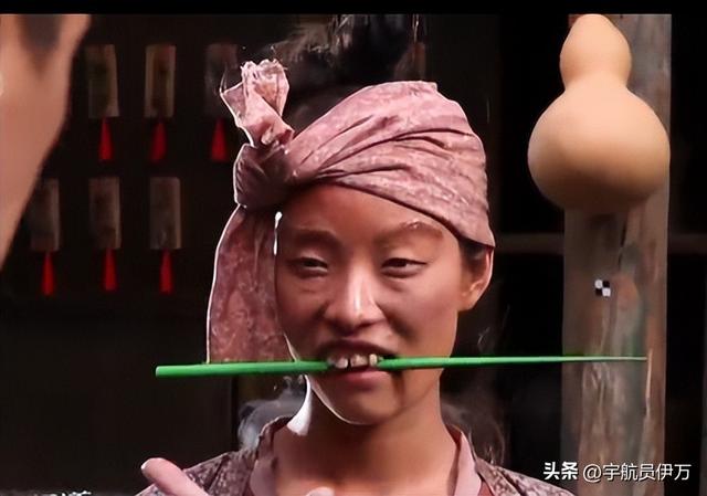 明明长得风情万种,却演土掉渣的“丑女”,这5位女星谁更辣眼睛