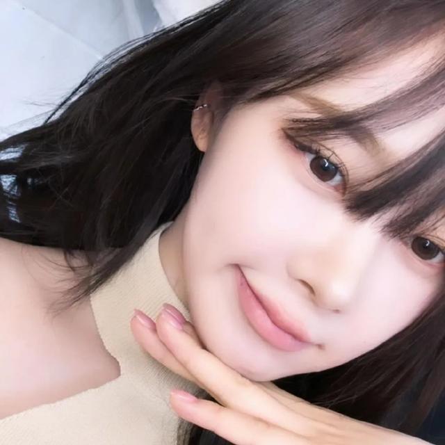 日韩混血性感女星-内永枝利,美女模特写真