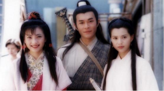 戏中女神被玷污,于楚楚让人无奈,小龙女则让人心疼