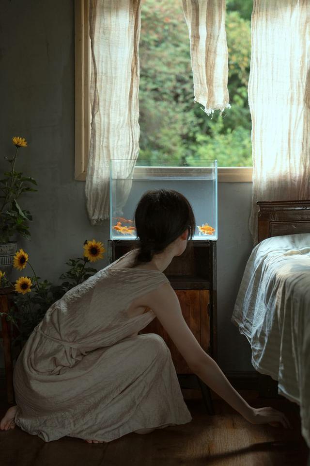 无所事事的日子:清纯美女的写真