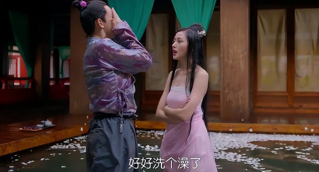 同样是“美人出浴”,有的清纯妩媚惹人怜,剩下的只想摁水里