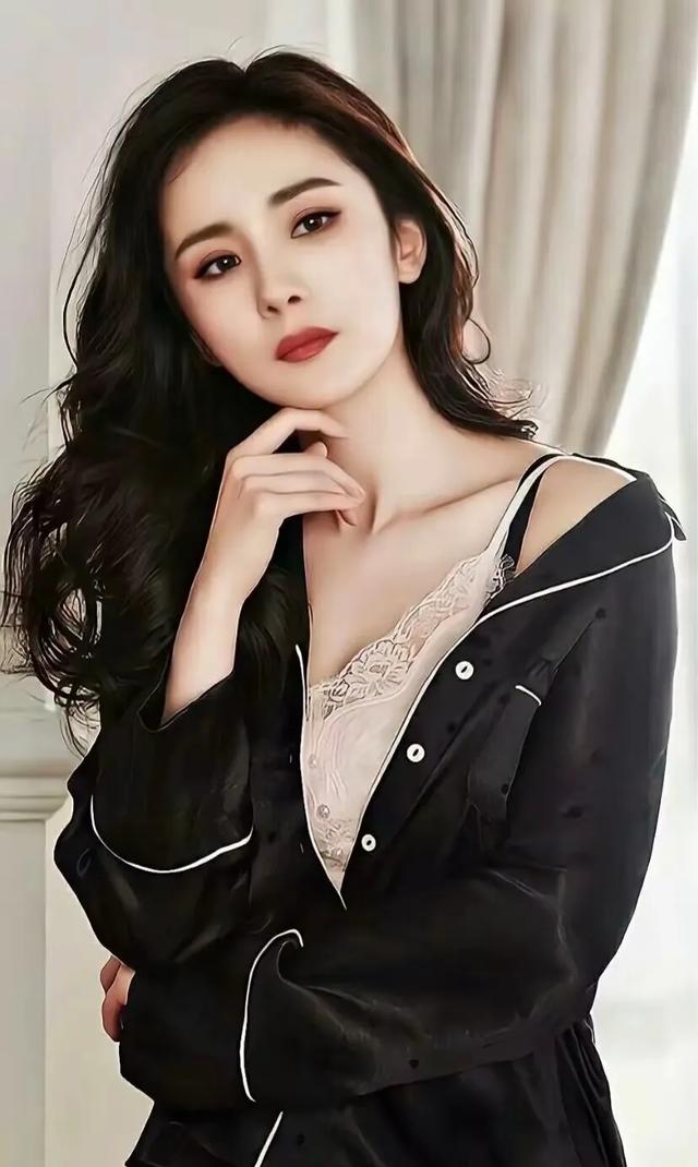 北京美女明星:颜值与才华共璀璨