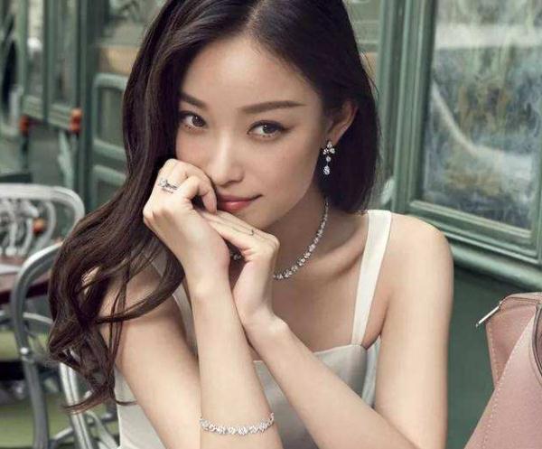 几位来自江苏的美女明星,个个貌美如花,你最喜欢哪一个