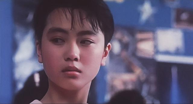 “短发女神”袁洁莹的香艳情史,和她的出道经历