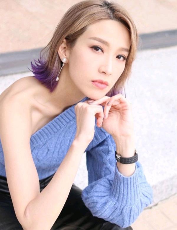 TVB人气女星不慎走光!露出肉色打底,美貌明艳动人却不受高层捧