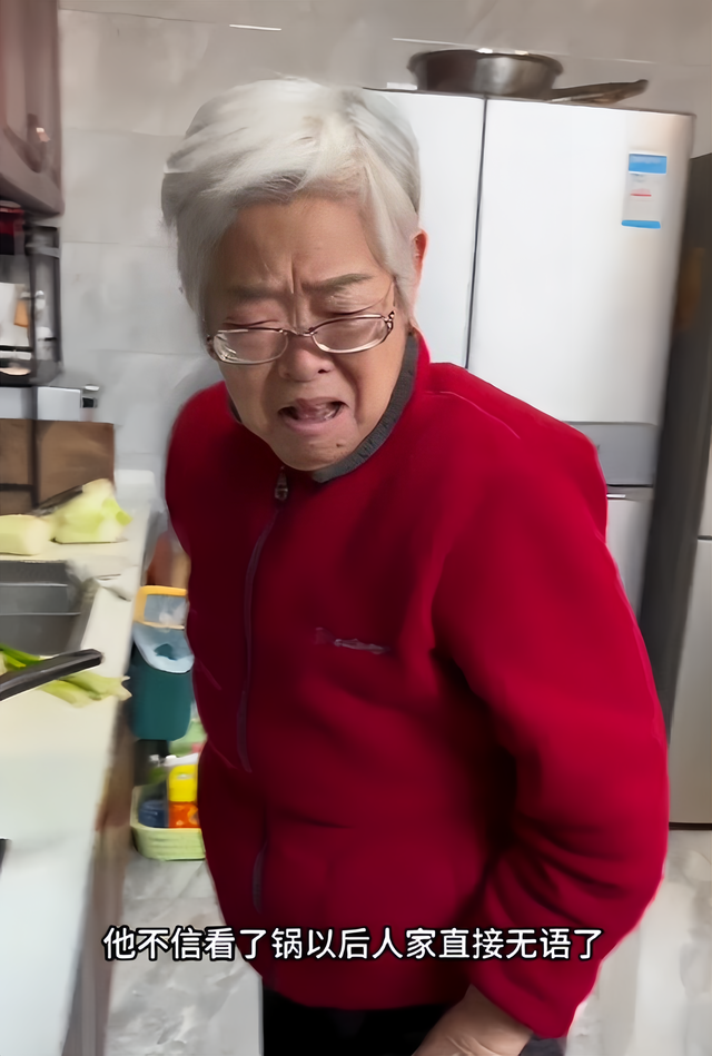 女子花36块一锅做了10个热菜,土豆整块炖,奶奶看完皱眉直拍大腿
