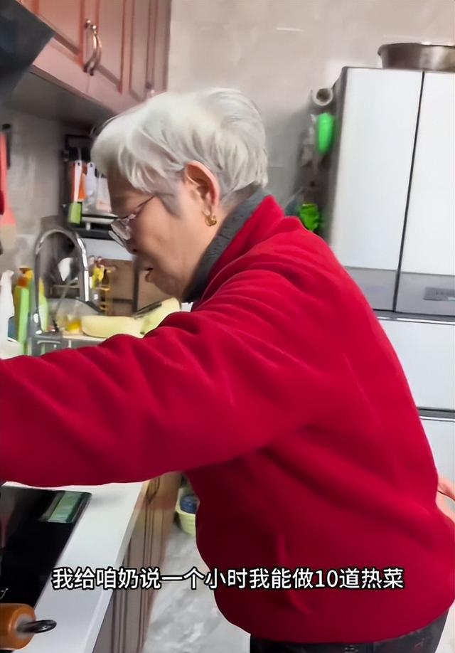 女子花36块一锅做了10个热菜,土豆整块炖,奶奶看完皱眉直拍大腿