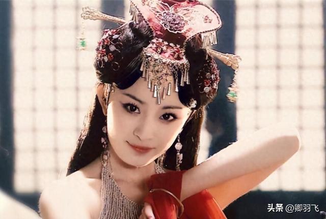 天生“狐狸眼”的4位女星,个个妩媚灵动,都是绝色美女