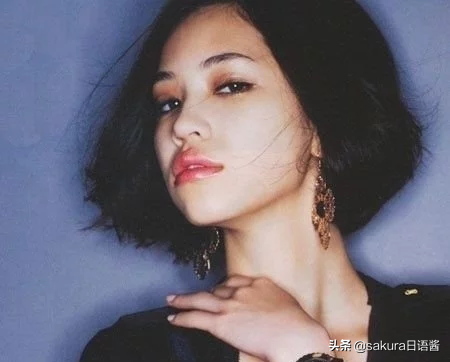 日本90后女星,性感可爱兼具,你更喜欢谁?