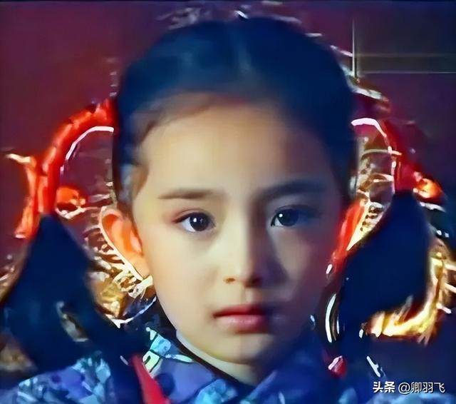 天生“狐狸眼”的4位女星,个个妩媚灵动,都是绝色美女