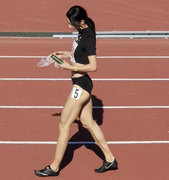 韩国田径女神爆红网络,天使脸魔鬼身材!网友:力量美我爱了